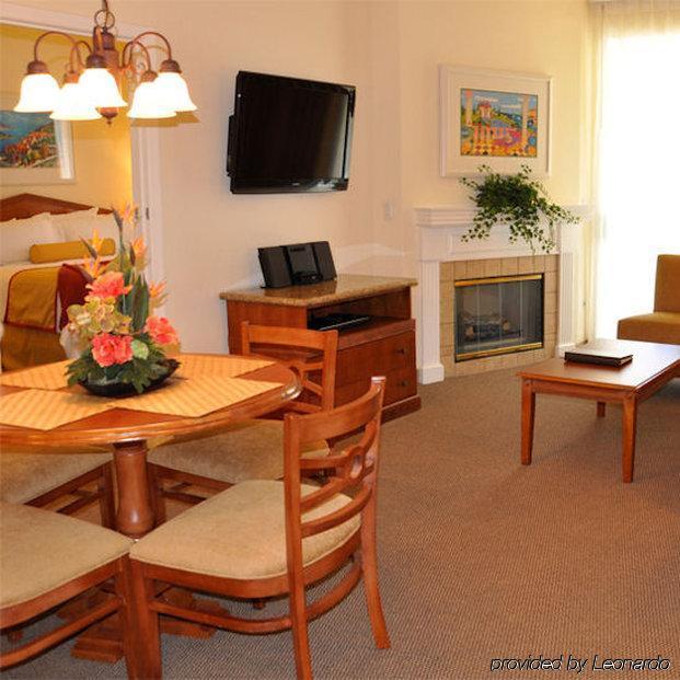 Club De Soleil All-Suite Resort Las Vegas Room photo